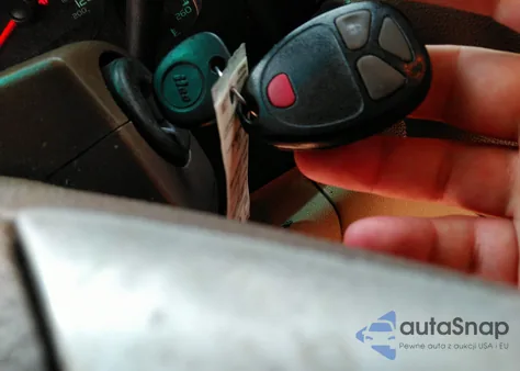 2011 Chevrolet Suburban 1500 Lt1 z USA, uszkodzony, nr VIN 1GNSCJE0XBR386110